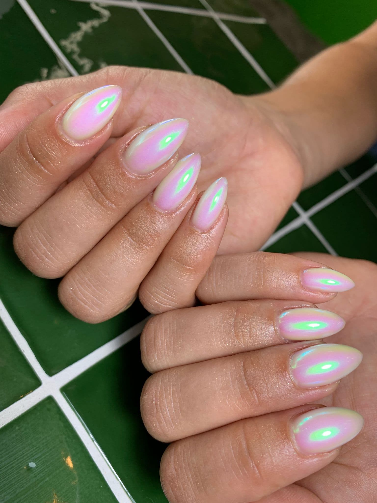 Simple Glossy Finish